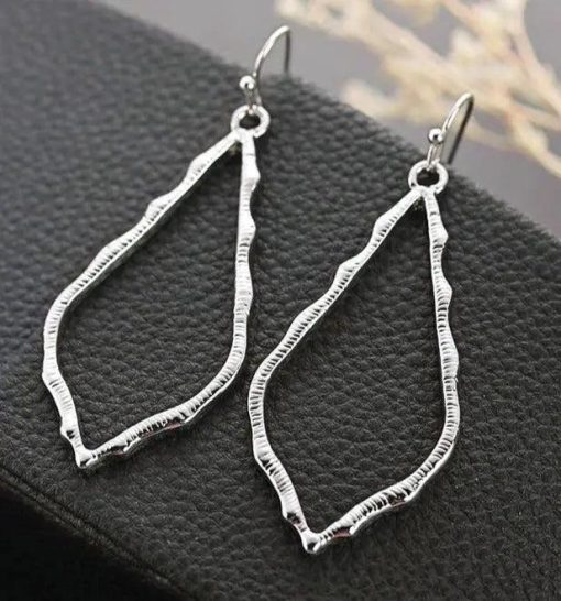 Hollow Waterdrop Dangle Earrings Jewelry - Image 4