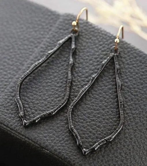 Hollow Waterdrop Dangle Earrings Jewelry - Image 6