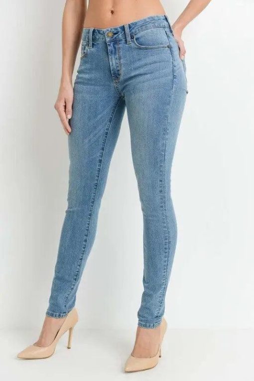 JUST USA Mid-Rise Skinny Jeans | Women's Denim | Mature Denim - Image 4