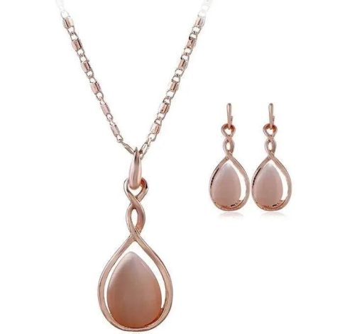 Luxurious Necklace & Earrings Set Jewelry - Image 4