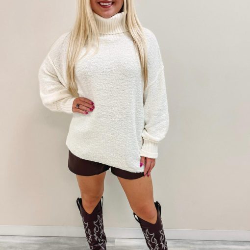 Chelsea Sweater - Image 6