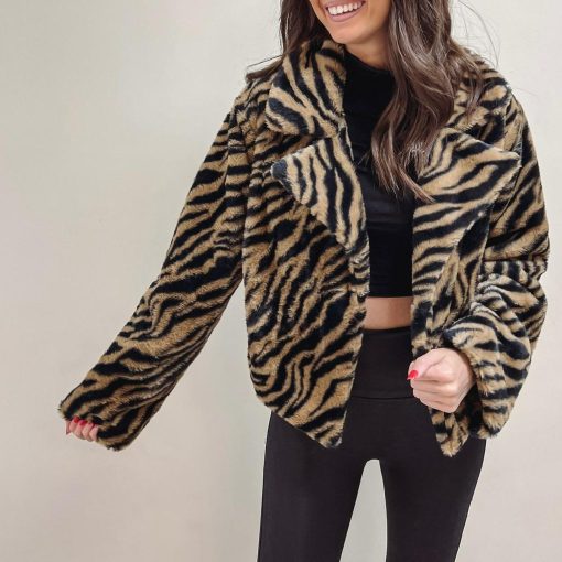 Printed Jacket - Image 4